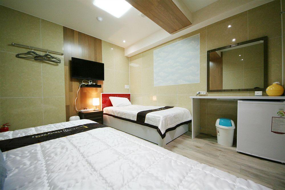 Guesthouse Myeongdong 2 Seoul Ngoại thất bức ảnh