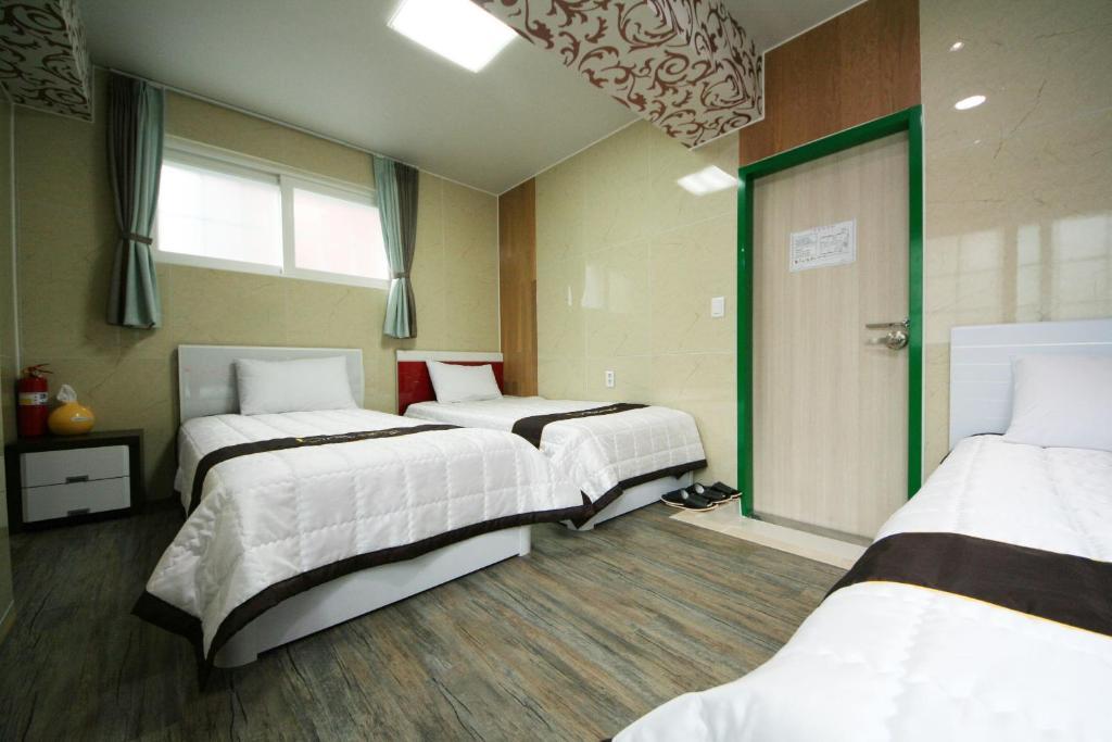 Guesthouse Myeongdong 2 Seoul Phòng bức ảnh