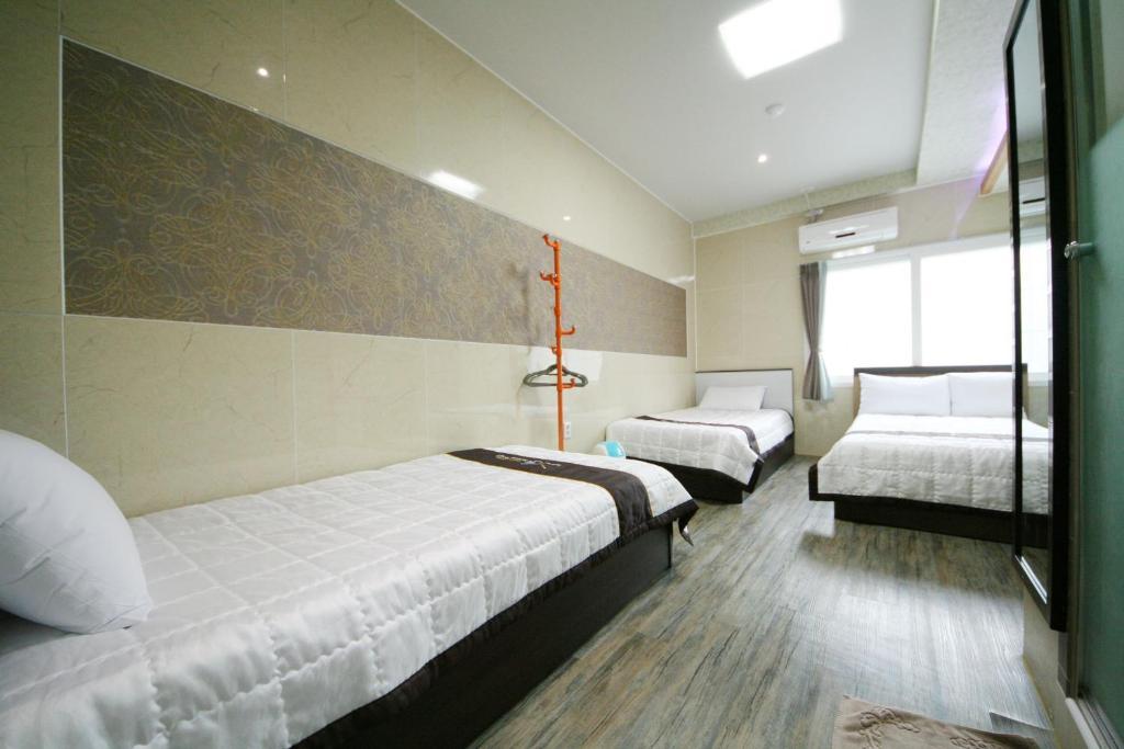 Guesthouse Myeongdong 2 Seoul Phòng bức ảnh