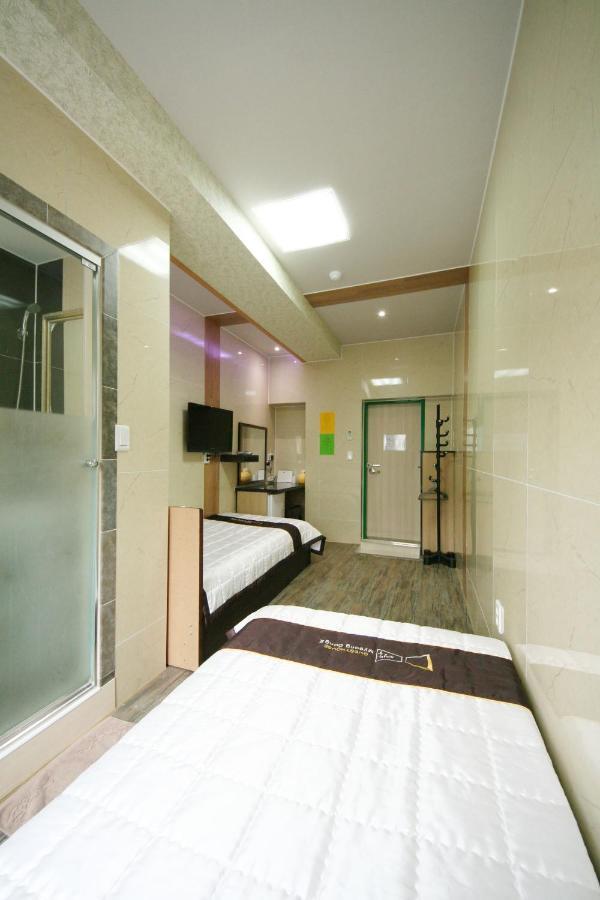 Guesthouse Myeongdong 2 Seoul Phòng bức ảnh